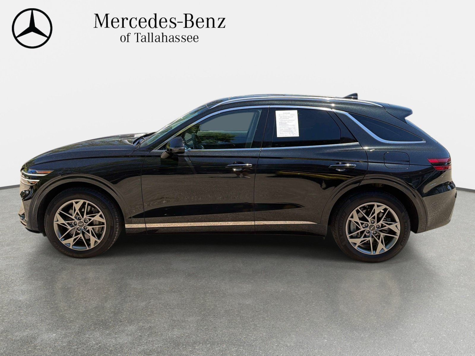 Used 2023 Genesis GV70 2.5T w/ Select Package AWD/4WD image 8