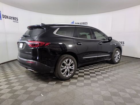 Used 2018 Buick Enclave Avenir w/ Avenir Technology Package image 8