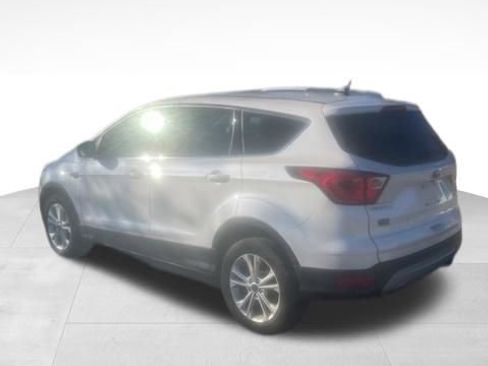 Certified 2019 Ford Escape SE AWD/4WD image 5