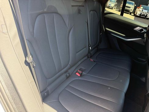 Used 2019 BMW X5 xDrive40i w/ Convenience Package AWD/4WD image 8