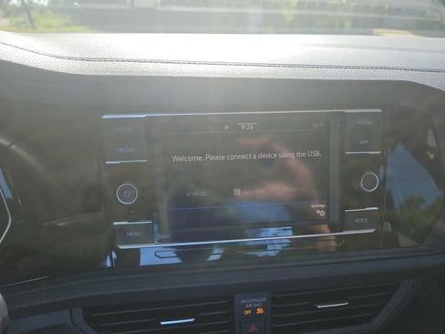 Used 2023 Volkswagen Jetta SE FWD image 19