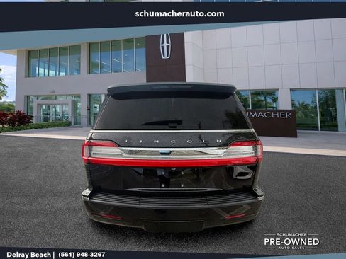 Used 2020 Lincoln Navigator Reserve RWD image 6