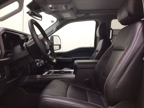 New 2025 Ford F250 Lariat w/ Lariat Ultimate Package image 10