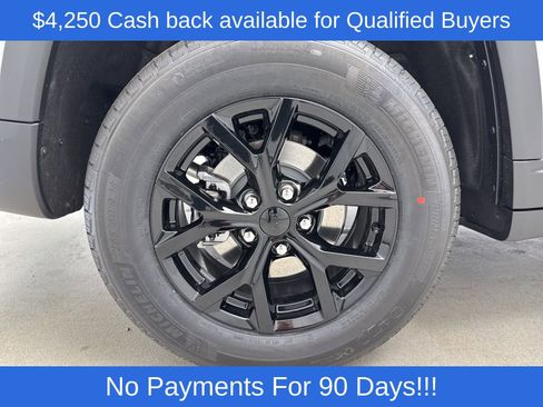 New 2025 Jeep Grand Cherokee Altitude image 43