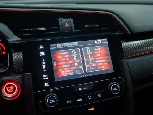 Used 2018 Honda Civic Type R image 47