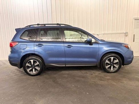 Used 2018 Subaru Forester 2.5i Premium w/ Protection Package #1 AWD/4WD image 21