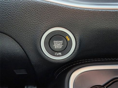 Used 2020 Dodge Challenger R/T Scat Pack RWD image 37