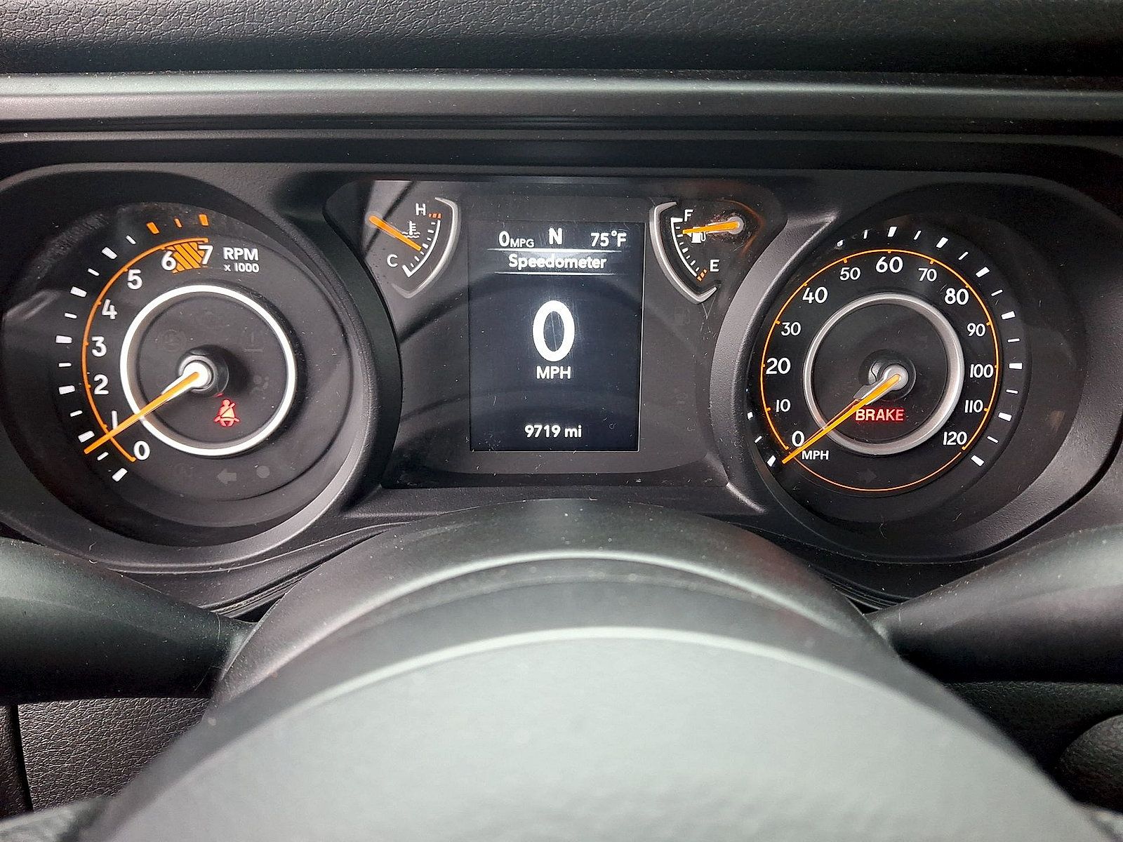 Used 2025 Jeep Wrangler Unlimited Sport AWD/4WD image 13