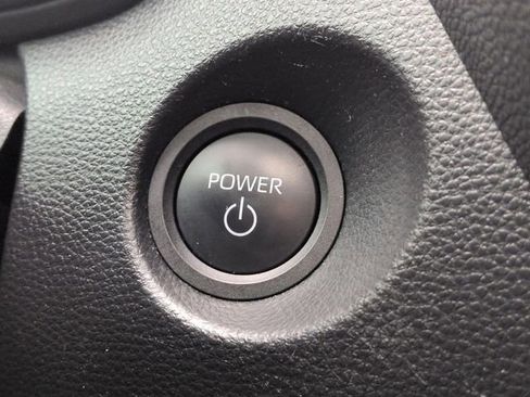 Certified 2025 Toyota Corolla Cross AWD Hybrid w/ Moonroof Package image 20