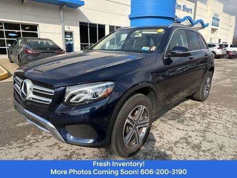 Used 2019 Mercedes-Benz GLC 350e 4MATIC image 1