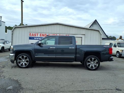 Used 2017 Chevrolet Silverado 1500 LTZ w/ LTZ Plus Package AWD/4WD image 2