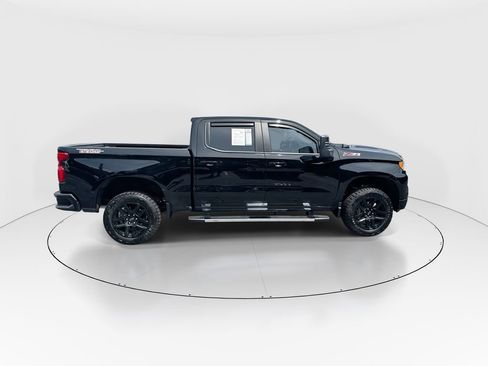 Used 2025 Chevrolet Silverado 1500 LT Trail Boss w/ Convenience Package II AWD/4WD image 9
