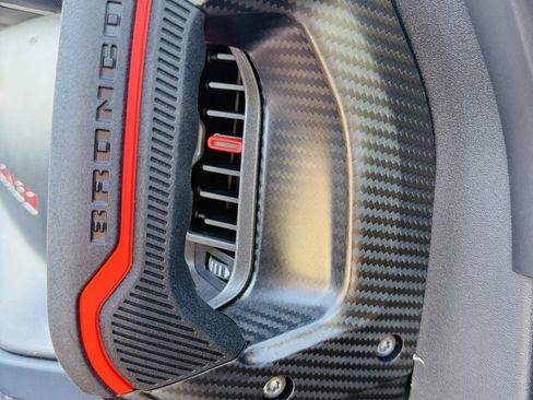 Used 2024 Ford Bronco Raptor AWD/4WD image 8