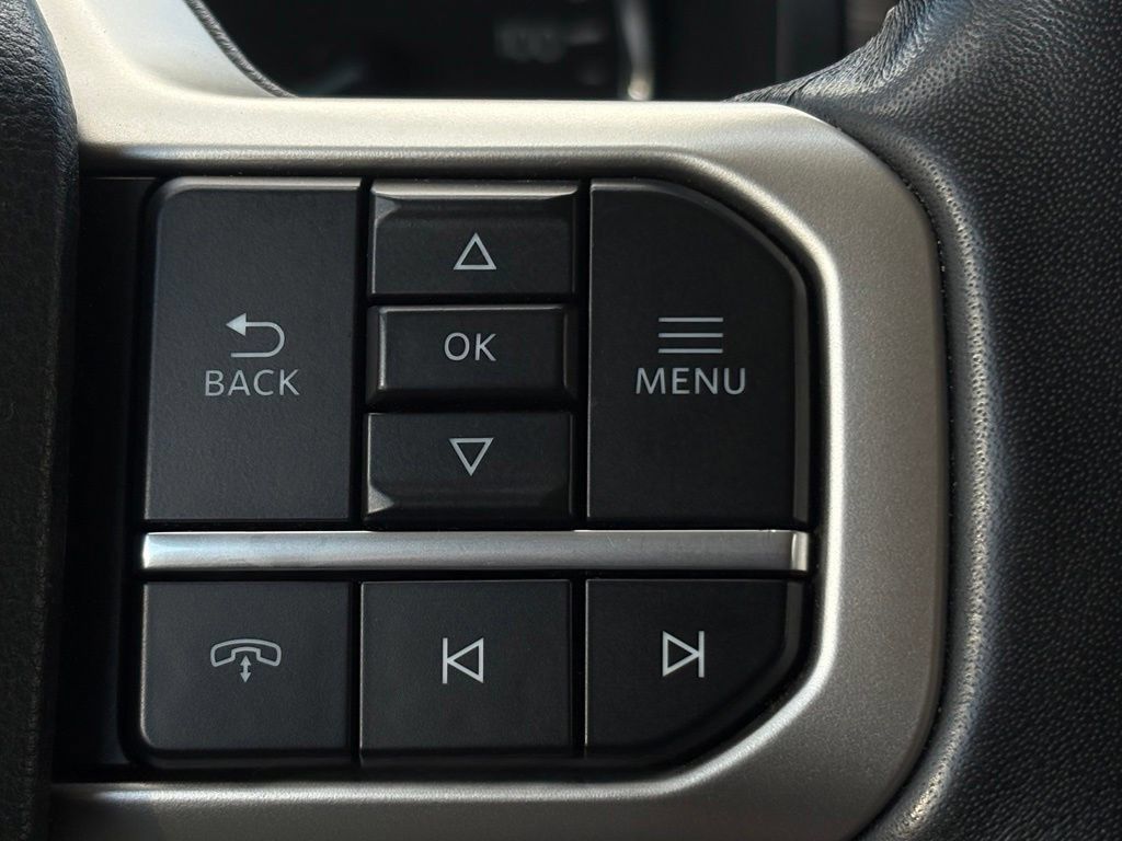 Used 2024 Ford Expedition Limited AWD/4WD image 29