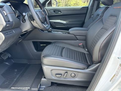 New 2026 Nissan Pathfinder Rock Creek AWD/4WD image 10