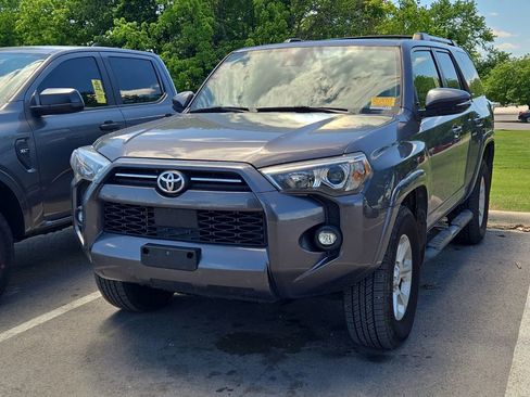 Used 2021 Toyota 4Runner SR5 Premium w/ Moonroof Package AWD/4WD image 1