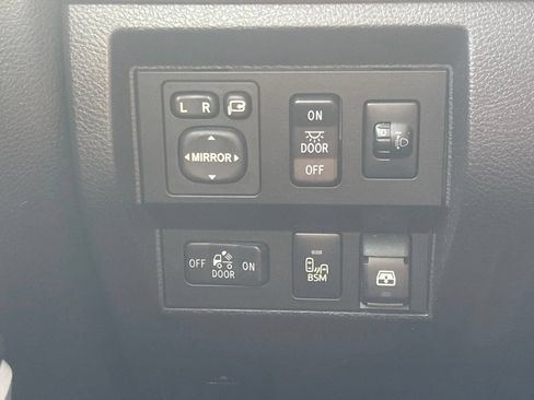 Used 2016 Toyota Tundra 1794 Edition AWD/4WD image 26