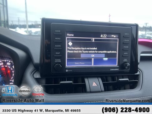 Used 2021 Toyota RAV4 LE image 22