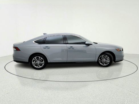 Used 2024 Honda Accord EX-L image 7