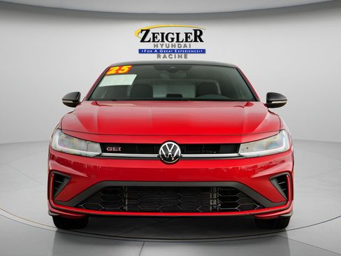 Used 2025 Volkswagen Jetta GLI Autobahn w/ GLI Black Package FWD image 2