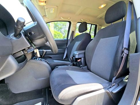 Used 2017 Jeep Compass Sport w/ Power Value Group image 9