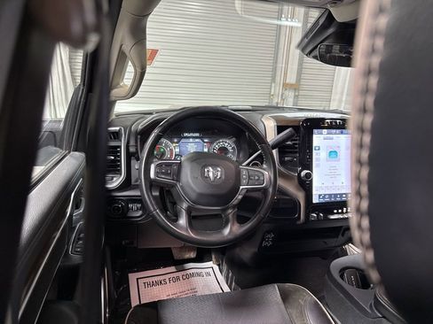 Used 2024 RAM 2500 Laramie w/ Safety Group AWD/4WD image 23