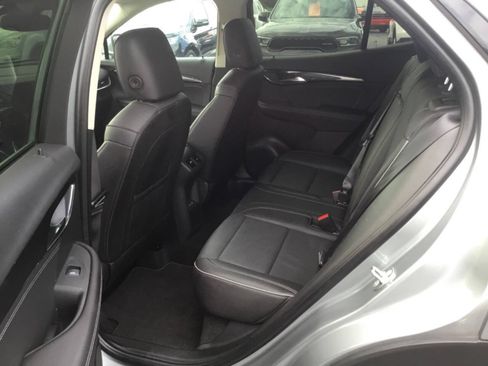 Used 2023 Buick Envision Essence AWD/4WD image 4
