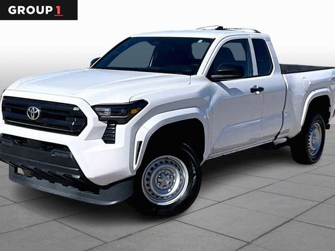 Used 2024 Toyota Tacoma SR image 1