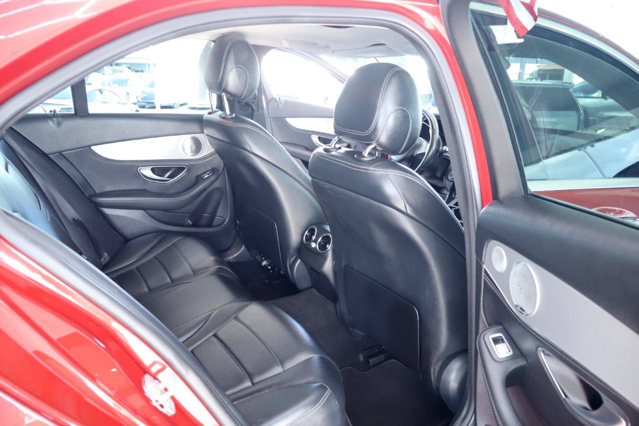 Used 2016 Mercedes-Benz C 300 Sedan image 34