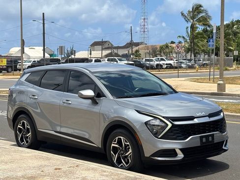 Used 2024 Kia Niro EX Touring FWD image 6