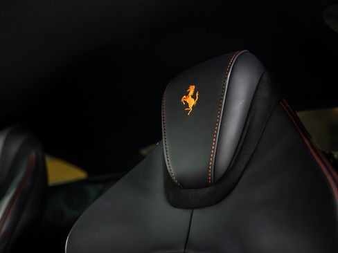Used 2021 Ferrari Roma RWD image 16