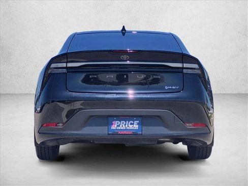 Used 2026 Toyota Prius Plug-In Hybrid FWD image 6