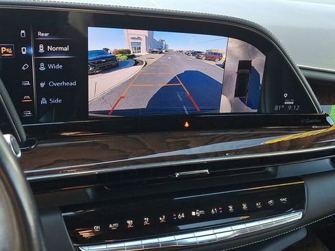 Used 2022 Cadillac Escalade ESV Sport Platinum image 21