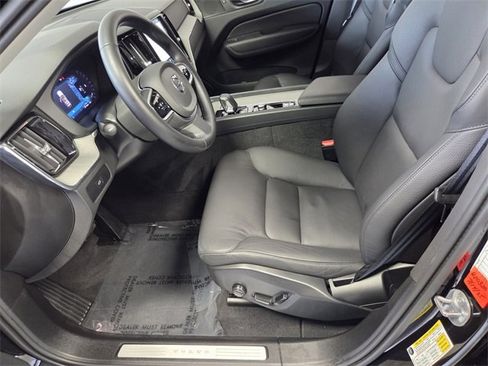 Certified 2025 Volvo XC60 B5 Plus image 14