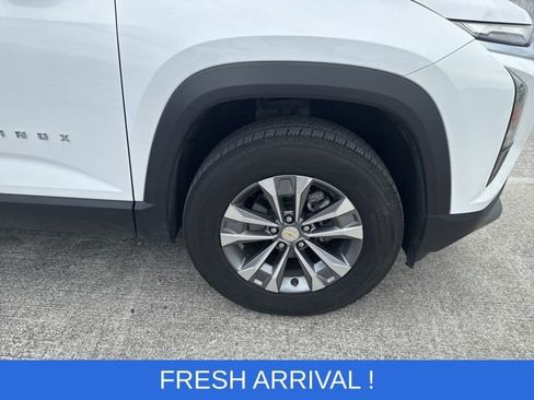 Used 2025 Chevrolet Equinox LT image 19