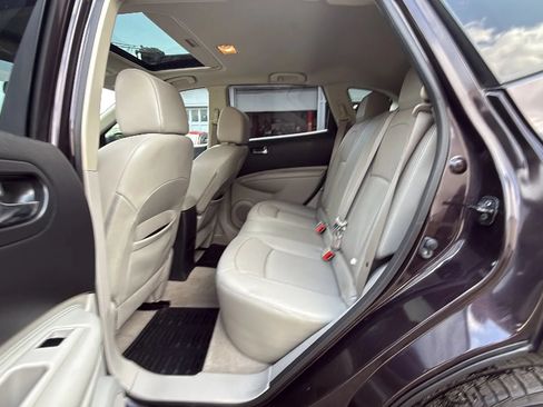 Used 2012 Nissan Rogue SL AWD/4WD image 24