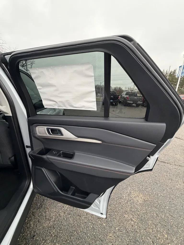 New 2026 Ford Explorer Active w/ Active Comfort Package AWD/4WD image 20