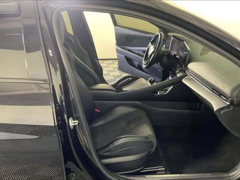 Used 2022 Hyundai Elantra N FWD image 9