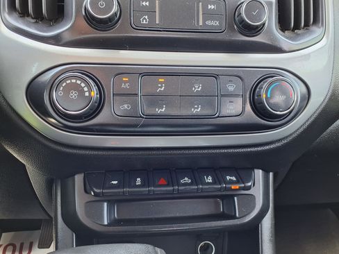 Used 2021 Chevrolet Colorado LT w/ Safety Package RWD image 25