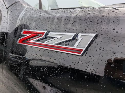 Used 2022 Chevrolet Silverado 3500 LTZ w/ LTZ Plus Package image 13