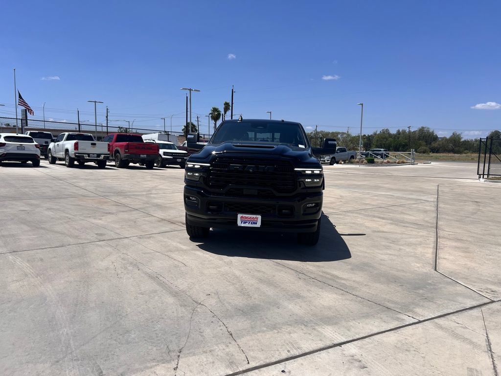 New 2025 RAM 2500 Limited AWD/4WD image 9