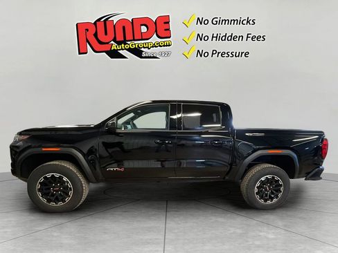 New 2026 GMC Canyon AT4 w/ AT4 Premium Package image 3