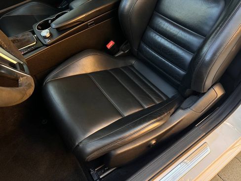 Used 2015 Mercedes-Benz C 63 AMG Coupe image 57