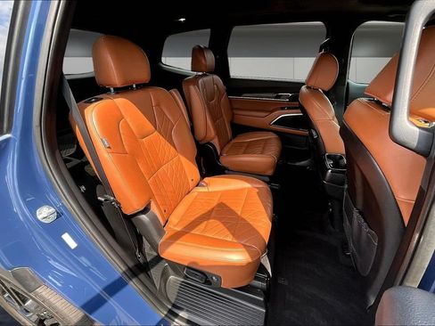 Used 2024 Kia Telluride SX Prestige X-Line AWD/4WD image 25