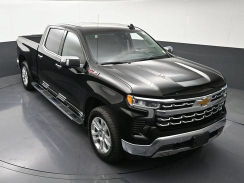 Certified 2023 Chevrolet Silverado 1500 LTZ w/ LTZ Premium Package AWD/4WD image 21