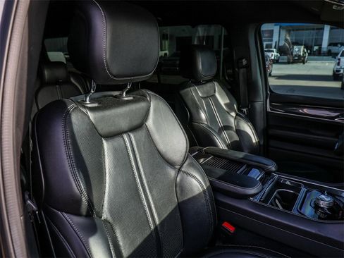 Used 2022 Jeep Wagoneer Series I w/ Convenience Group I image 17