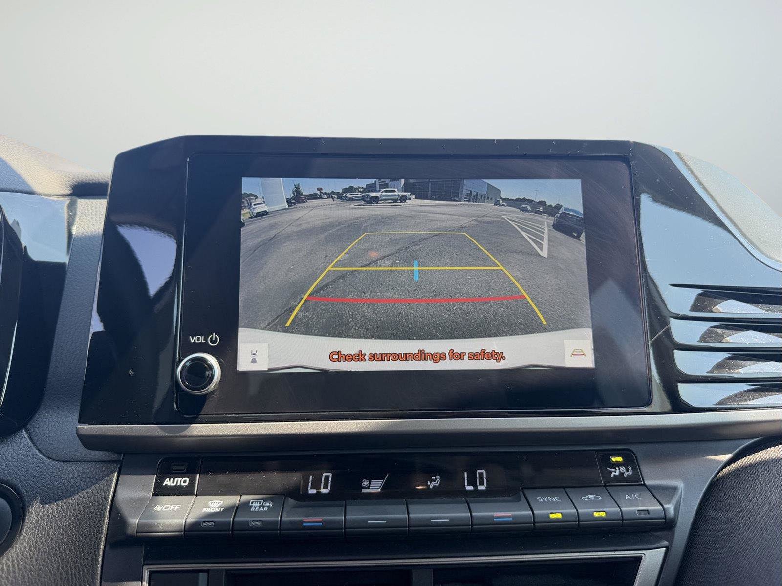 Used 2025 Toyota Camry LE FWD image 26