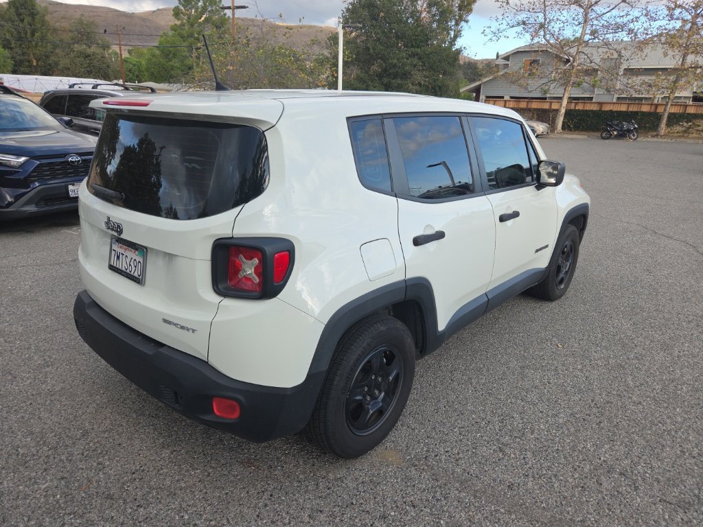 Used 2015 Jeep Renegade Sport w/ Power & Air Group FWD image 5