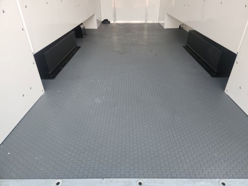 New 2025 Chevrolet Express 3500 w/ Power Convenience Package image 31