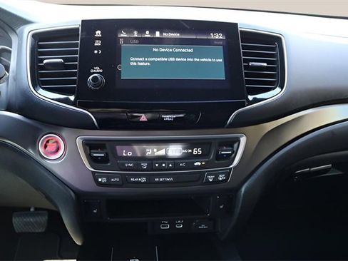 Used 2025 Honda Passport EX-L image 21